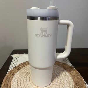 Stanley Cream Insulated Water Bottle with Handle